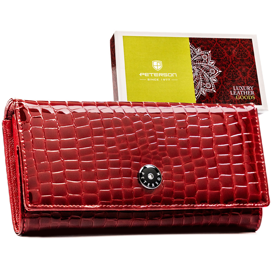 Czerwony, duży portfel damski ze skóry naturalnej z tłoczeniem na wzór skóry krokodyla - Peterson