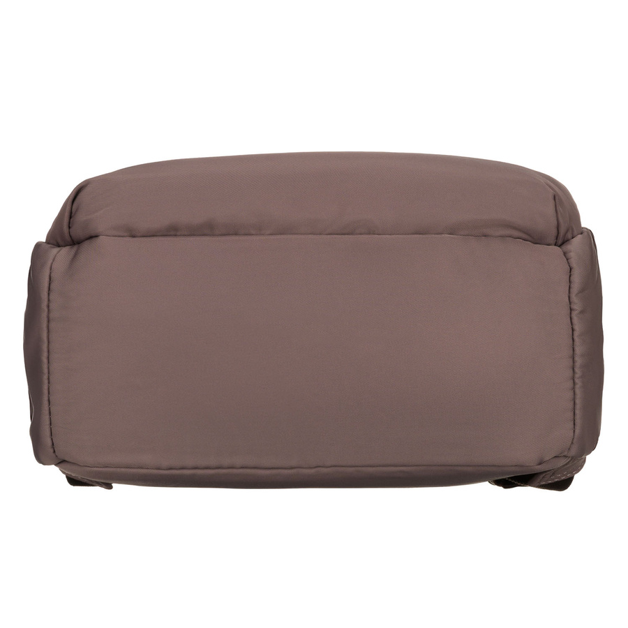 Nylonowy, beżowy plecak damski na regulowanych szelkach zamykany suwakiem - Peterson