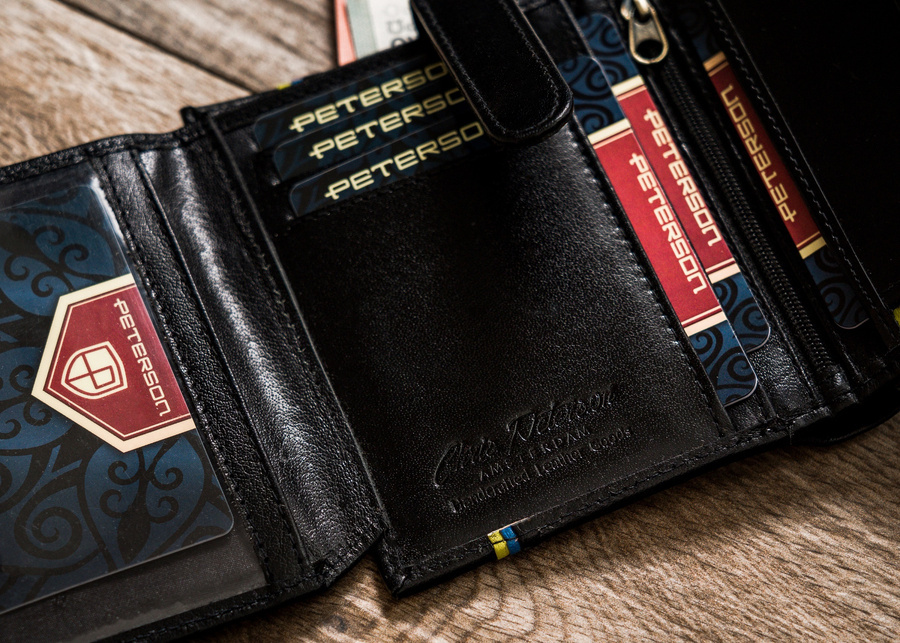 Leather men wallet PETERSON PTN 303UP