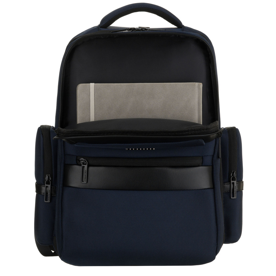 Granatowy plecak podróżny z kieszenią na laptopa do 14 cali - Peterson