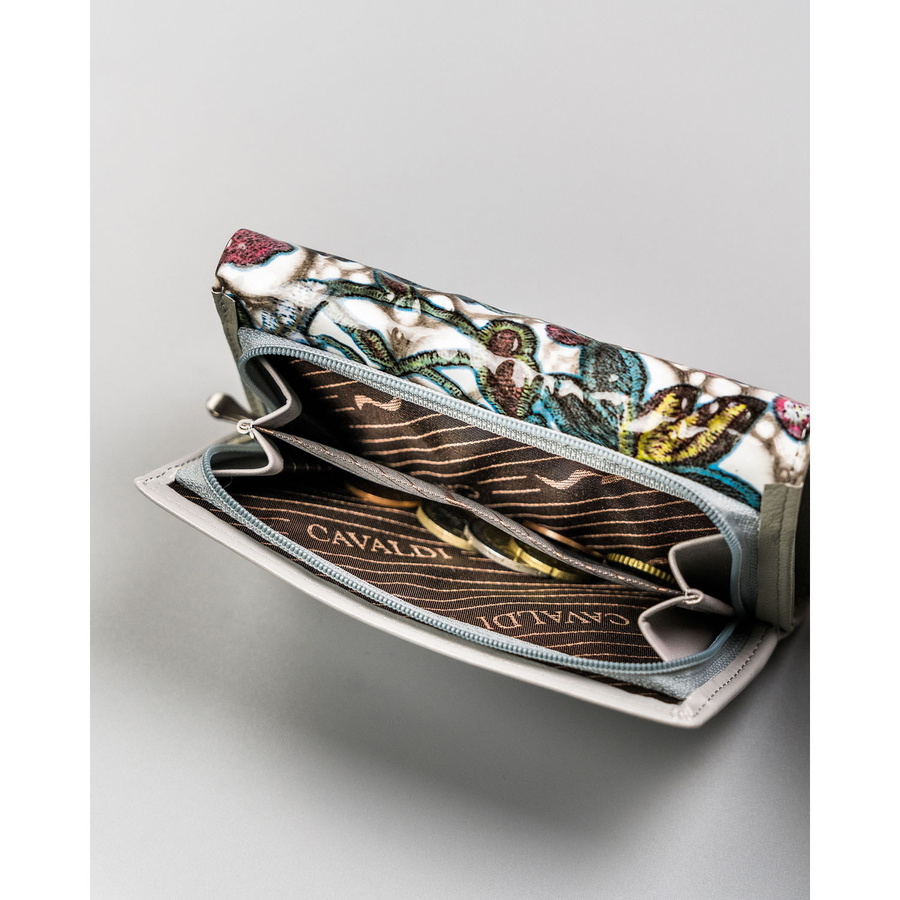 Pojemny portfel damski w kwiaty zamykany na zatrzask - 4U Cavaldi