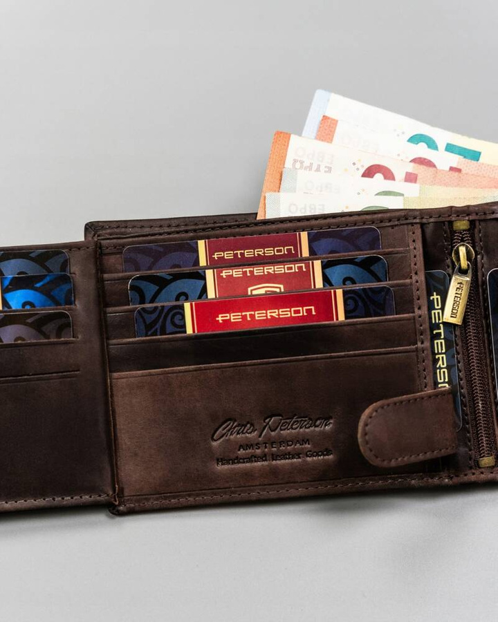 Leather wallet RFID PETERSON PTN N992-BE-DEER