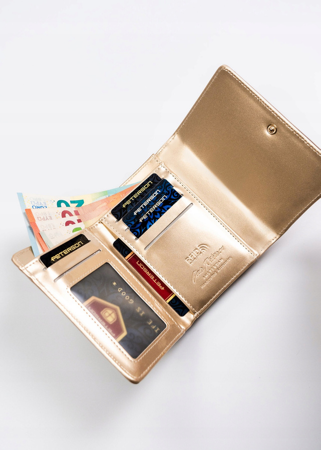 Leatherette wallet RFID PETERSON PTN 013-LAK