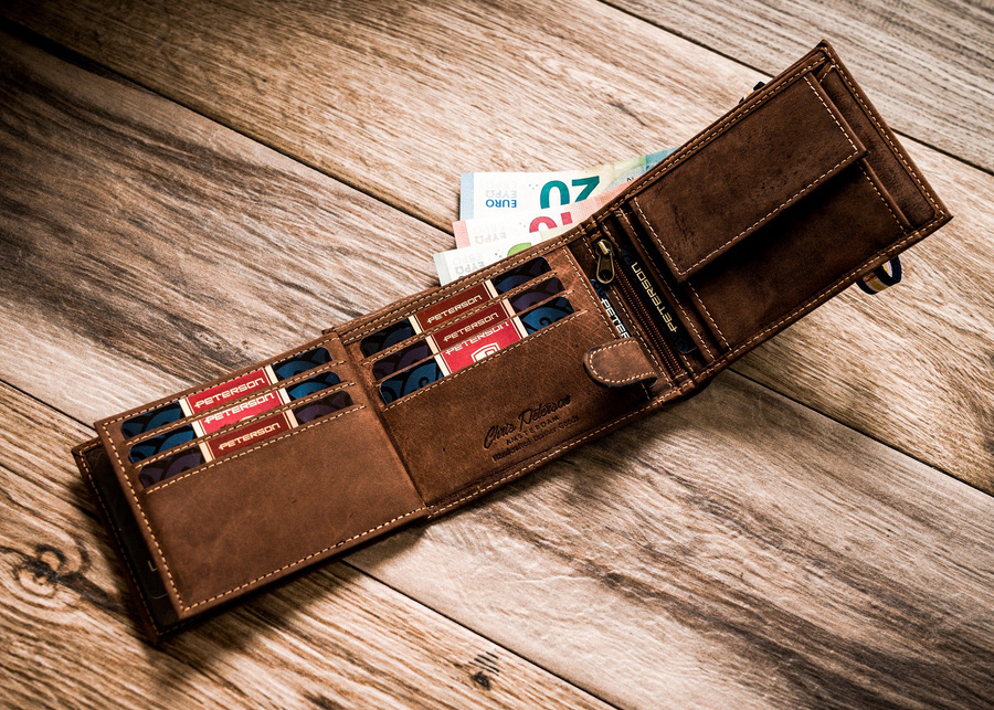 Leather men wallet PETERSON PTN 304E