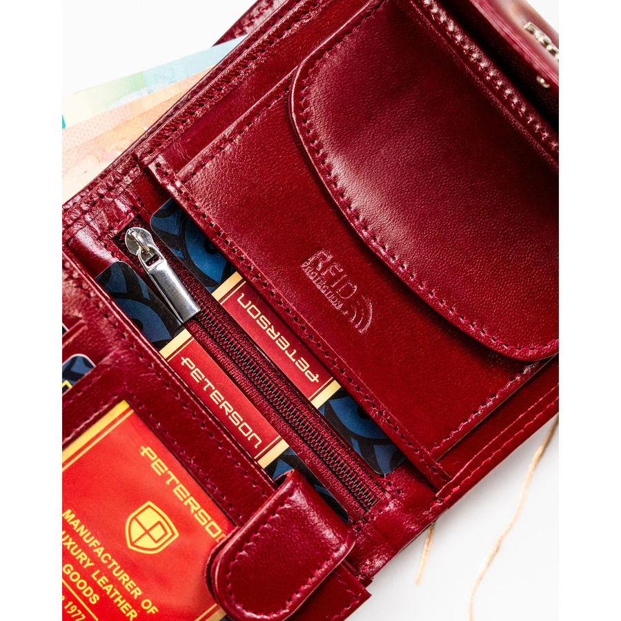 Leather wallet RFID PETERSON PTN RD-357-NGV-M