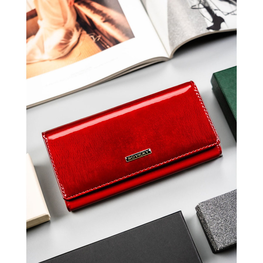 Duży, czerwony portfel damski ze skóry naturalnej i ekologicznej - Rovicky