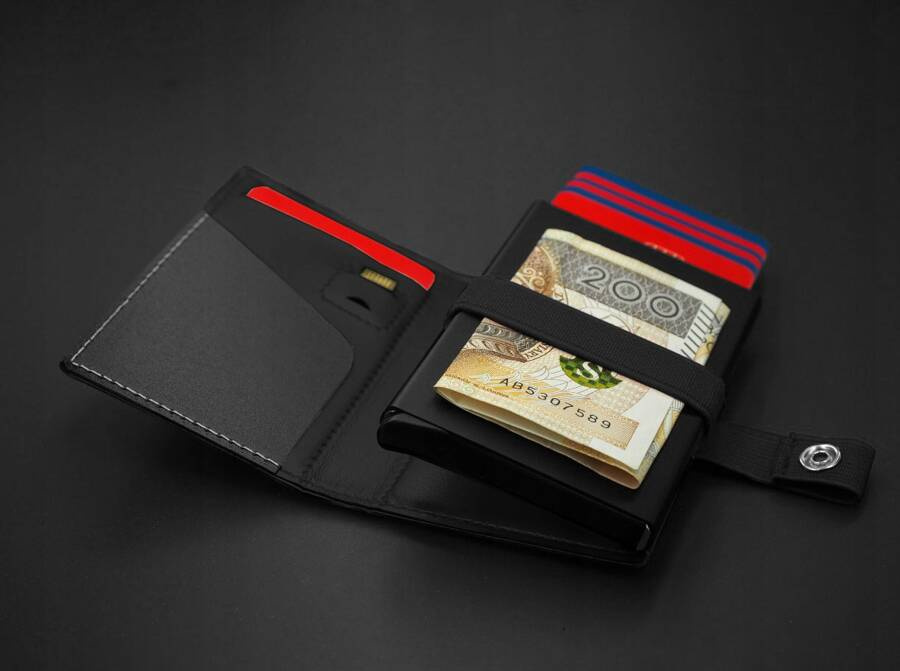 Leather wallet RFID PETERSON PTN 123011901