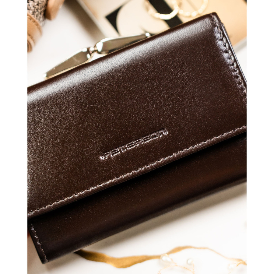 Leather wallet RFID PETERSON PTN RD-18-NGV