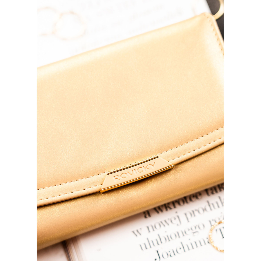 Średni, ciemnobeżowy portfel damski ze skóry ekologicznej, model mieszczący dowód rejestracyjny - Rovicky