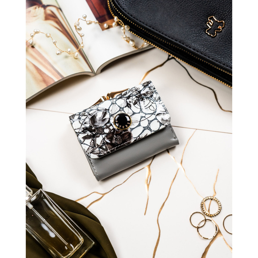 Leather wallet RFID PETERSON PTN PH32-LFL