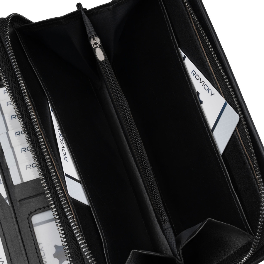 Saszetka męska do ręki wykonana ze skóry ekologicznej w czarnym kolorze - Rovicky