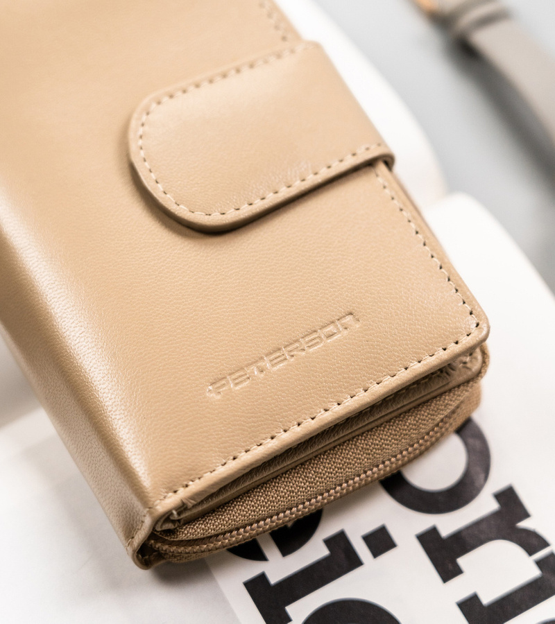 Leather wallet RFID PETERSON PTN RD-41-GCL